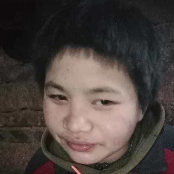 贵州25岁单身美女真诚找对象-娄底征婚相亲网