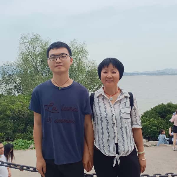广东23岁单身帅哥真诚找对象-娄底征婚相亲网