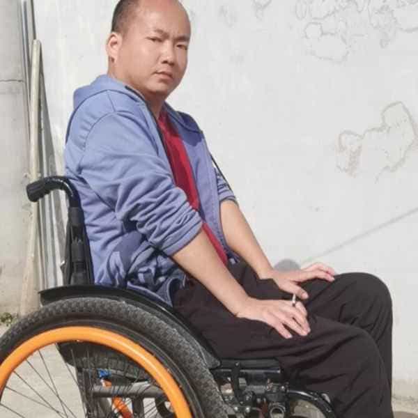 37岁岁陕西单身帅哥 - 娄底吉缘网