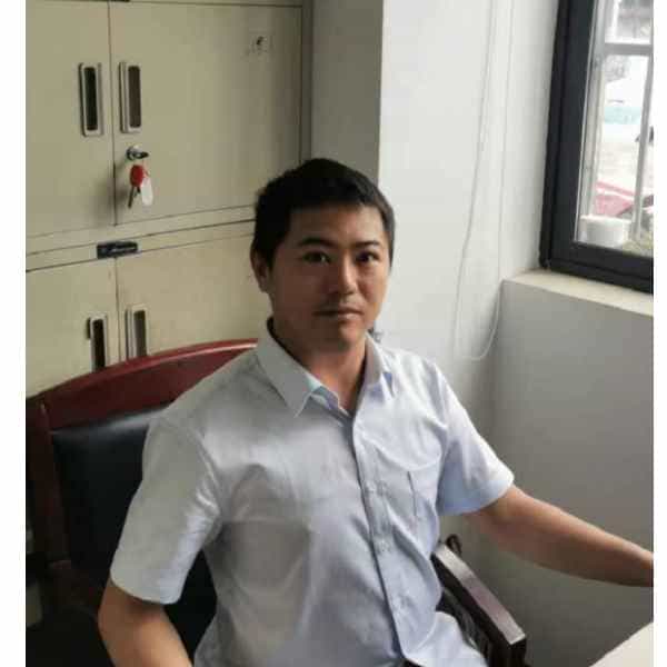 35岁岁河南单身帅哥 - 娄底吉缘网