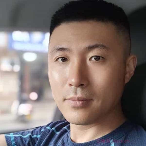 44岁岁山东单身帅哥 - 娄底吉缘网