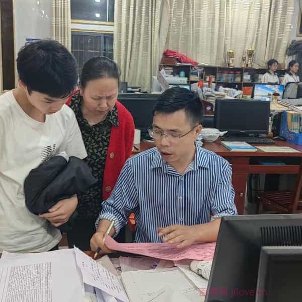 36岁岁湖南单身帅哥 - 娄底吉缘网