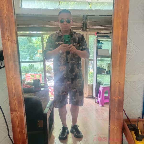 39岁岁贵州单身帅哥 - 娄底吉缘网