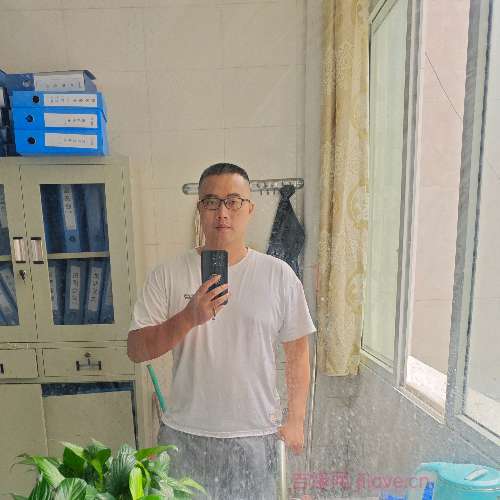 34岁岁四川单身帅哥 - 娄底吉缘网